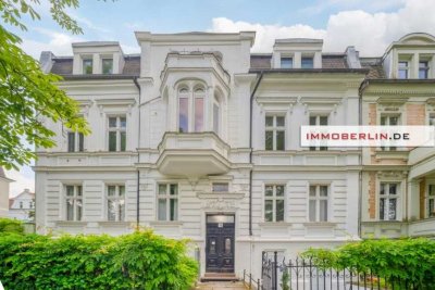 IMMOBERLIN.DE – Toplage! Komfortable Altbauwohnung mit Terrassen, Garten & großem Wintergarten