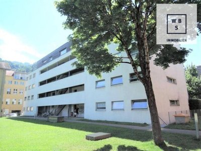 Gemütliche, neu renovierte 2,5 Zimmer-Wohnung in zentrumsnaher Lage mit Terrasse