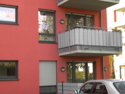 Stilvolle, gepflegte 2-Zimmer-Wohnung mit gehobener Innenausstattung mit Balkon und EBK in Würselen