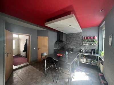 Modernisiertes EFH mit 9 Zimmern und Dachausbau in Toplage von Barleben – sofort nutzbar