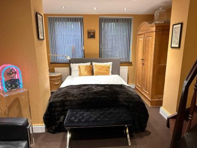 DAS KONTOR Möbliert