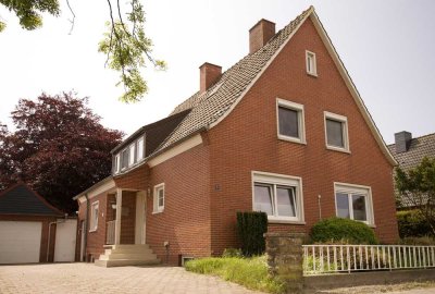 1450 € - 180 m² - 6.0 Zi.