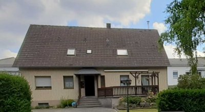 Großzügige 4,5-Zimmer Wohnung mit Terrasse und Gartenanteil in Hemer