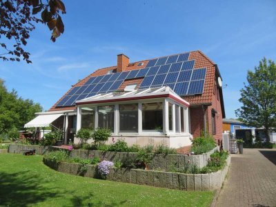 *Lengede* schönes EFH mit 3 Einliegern + Halle (Rendite) + 2375 m² Grdst.
