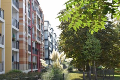 Wohnung mit Aufzug und Balkon