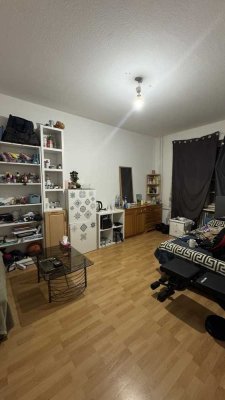 2-Zimmer-Wohnung mit Balkon in Alt Wittenau, frei ab 12.2026