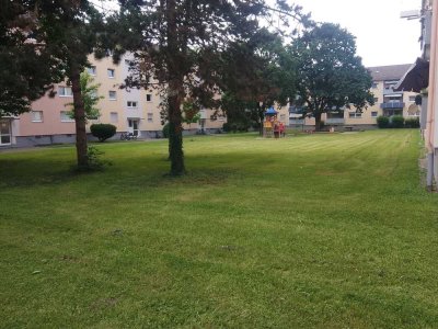 Sanierte 4-Zimmer-Wohnung mit EBK in Offenburg ruhig gelegen in einer Seitenstrasse