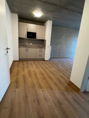 2-Zimmer- Studentenwohnung mit Einbauküche