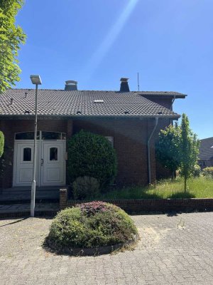 Traum Doppelhaushälfte mit Garten