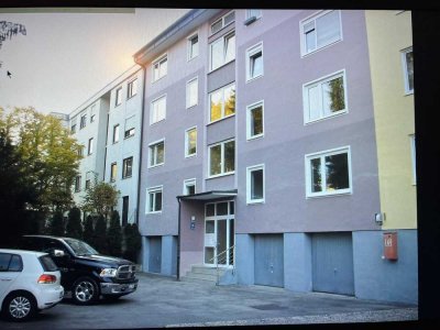 Freie, attraktive, 3 Zimmer Whg, München-Halaching