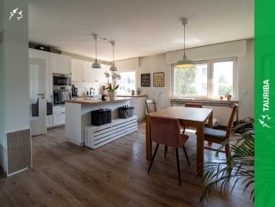 +++Modernisierte 2,5-Zimmer-Wohnung mit  Loggia und Garage+++