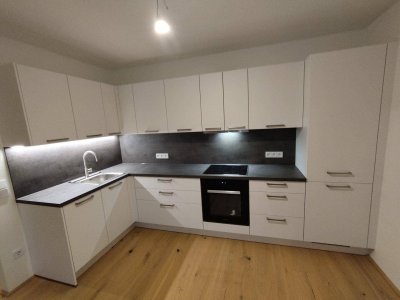 Sonnige, barrierefreie Wohnung- Wohnen mit Stil, toller Blick ins Grüne