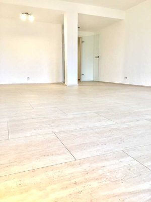Stilvolle 3-Zimmer-Wohnung mit Balkon undEinbauküche in Freiburg im Breisgau