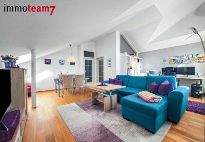 Wohnen mit Weitblick – sonnige Dachwohnungmit Terrasse und zusätzlichem Raumangebot