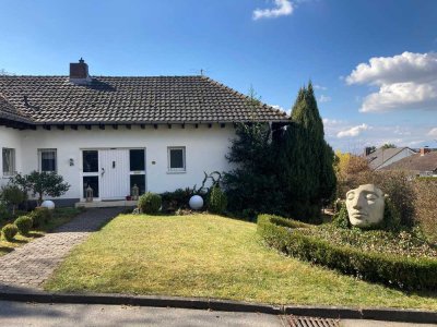 Einfamilienhaus mit großem Garten in bevorzugter, ruhiger und citynaher Lage in Koblenz-Arenberg
