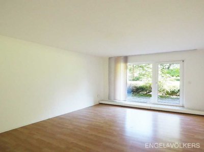 Zentral & naturnah: Attraktive 2-ZKB-Wohnung mit Terrasse und Blick ins Grüne!