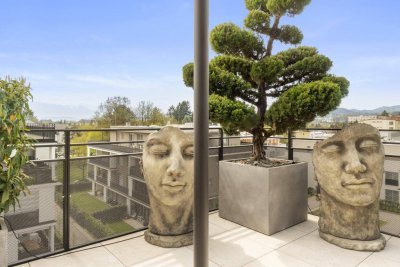 Hochwertiges Penthouse mit 162 m2 Wohnfläche – Sauna - Whirlpool – 164 m2 Terrasse - 4 TG-Plätze!