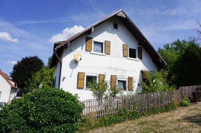 Kleines Grundstück mit Aussicht auf mehr! - Baufälliges Haus mit optional mehr Grund in Mistelgau/OT