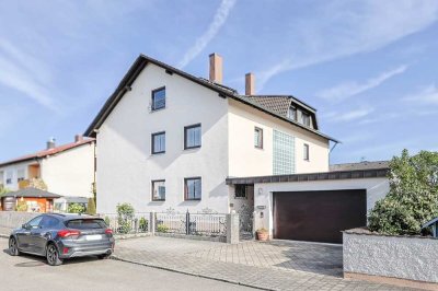 Großzügige 3-Zimmer-Dachgeschoss-Wohnung