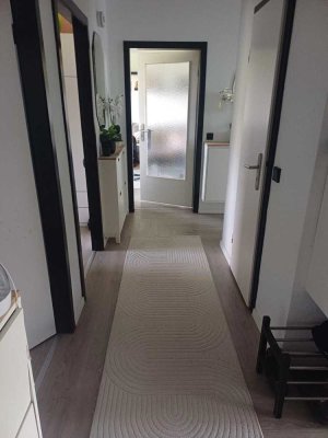 Viel Platz für Ihren Alltag in dieser 4-Zimmer-Wohnung in Kassel