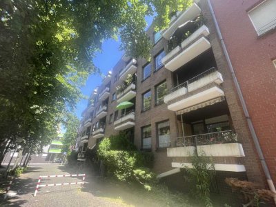 3-Zimmer Wohnung mit Balkon im 1. OG in City-Lage - WBS erforderlich