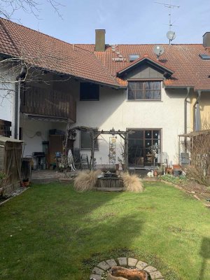 RG - Immobilien - Doppelhaushälfte mit 2 Wohnungen in Walpertskirchen