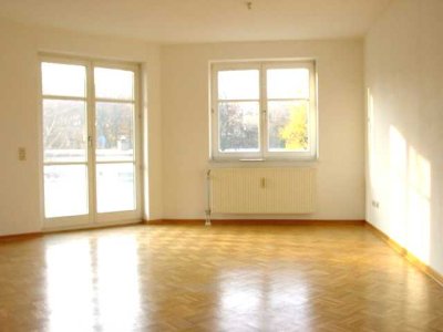 Köln-Porz! Schicke moderne 2-Zimmer-Erdgeschoß-Wohnung inkl. Tiefgaragenstellplatz als Anlageobjekt!