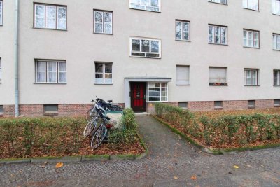 Denkmalgeschützte 3-Zimmer-ETW mit Balkon, Kellerabteil und Denkmalschutz (vermietet seit 04/2003)