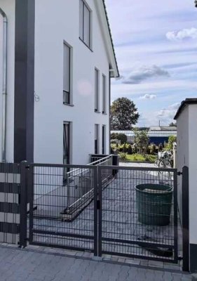 Energiesparhaus in Erzhausen in Feldrandlage