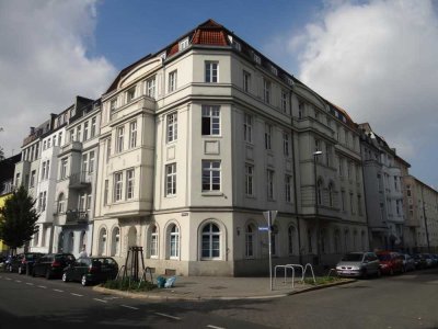 Großzügige Dachgeschosswohnung in Aachen Panneschopp