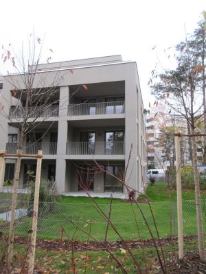 Sehr schöne 3-Zimmer Wohnung mit großer Loggia in Ottobrunn