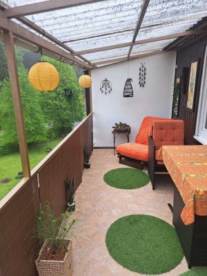 Feine, kleine Eigentumswohnung mit großem überdachtem Balkon