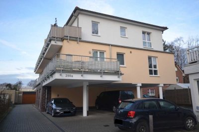 Penthousewohnung mit Einbauküche!