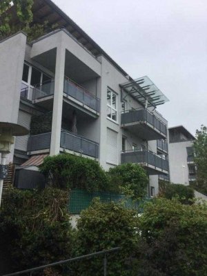 Schicke Wohnung ! Neues Bad und Einbauküche