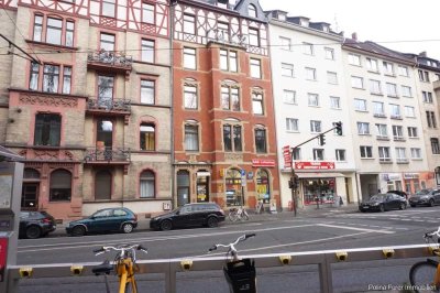 Lagejuwel, 4 Zimmer-Wohnung in der Boppstrasse