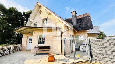 Hochklassiges Einfamilienhaus mit Einliegerwohnung  in Bestlage auf großem Traumgrundstück