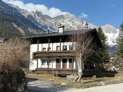 Helle 2/3 - Zimmer - Wohnung mit großem, überdachtem Balkon - direkt an der Skipiste