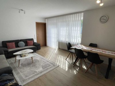 Schöne 2-Zimmer-Wohnung mit Einbauküche