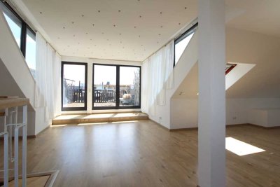 Großzügige Maisonettewohnung mit Dachterrasse in ruhiger Seitenstraße!