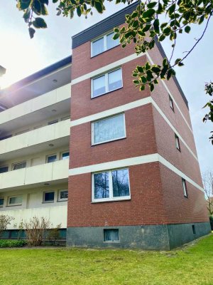 Sehr gepflegt am Waldrand in Voxtrup mit Fahrstuhl und Balkon!