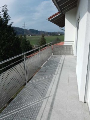 Ruhige 3 - Zimmer Wohnung mit Balkon