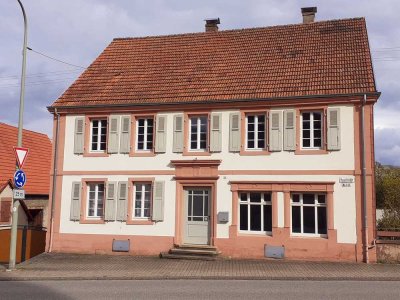 Historisches Anwesen in ländlicher Lage
