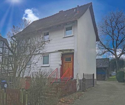Klein aber fein: Einfamilienhaus in Neu-Eichenberg, frei zum Mai 2024, kurzfristig beziehbar