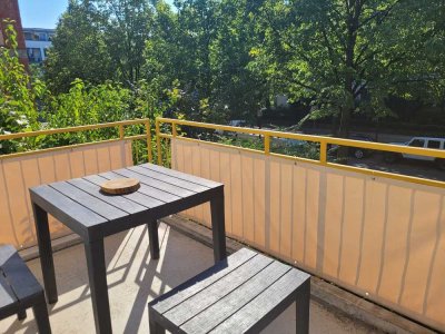 Charmante 1,5-Zimmer Wohnung mit Balkon in München-Bogenhausen für 6 Monaten Untermiete