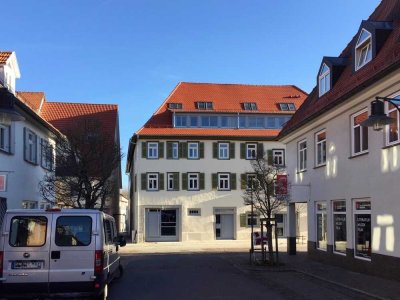 Lichtdurchflutete 3-Zimmer-Wohnung im ehemaligen Kameralamt