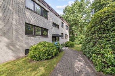 Hochwertige 2-Zimmer-Wohnung in Blankenese mit sonnigem Balkon und Blick ins Grüne