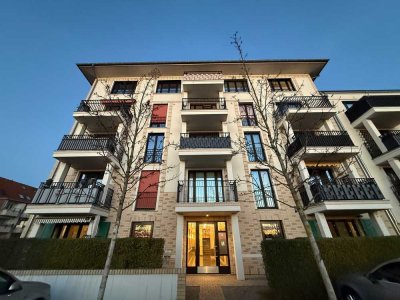 Schicke 3-Zimmer-Wohnung mit EBK und Parkett!