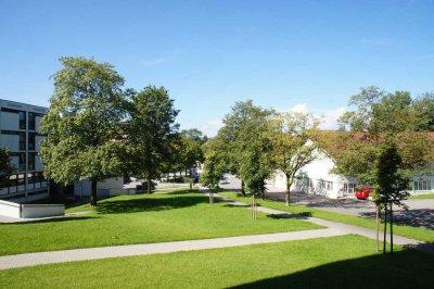 Modernisierte 2 Zimmer Wohnung mit 2 x West-Balkon zu verkaufen