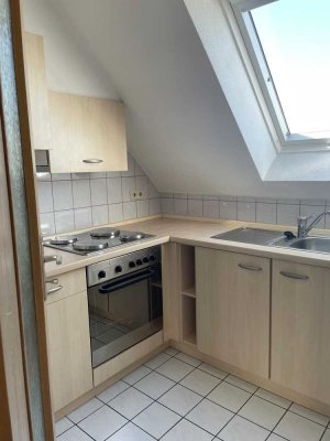 Schöne neu renovierte 2,5 Zimmer Wohnung in Albstadt Tailfingen mit Tiefgaragenparkplatz