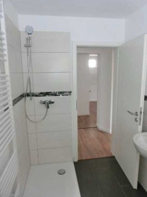 5-Zimmer Wohnung für Handwerker oder WG